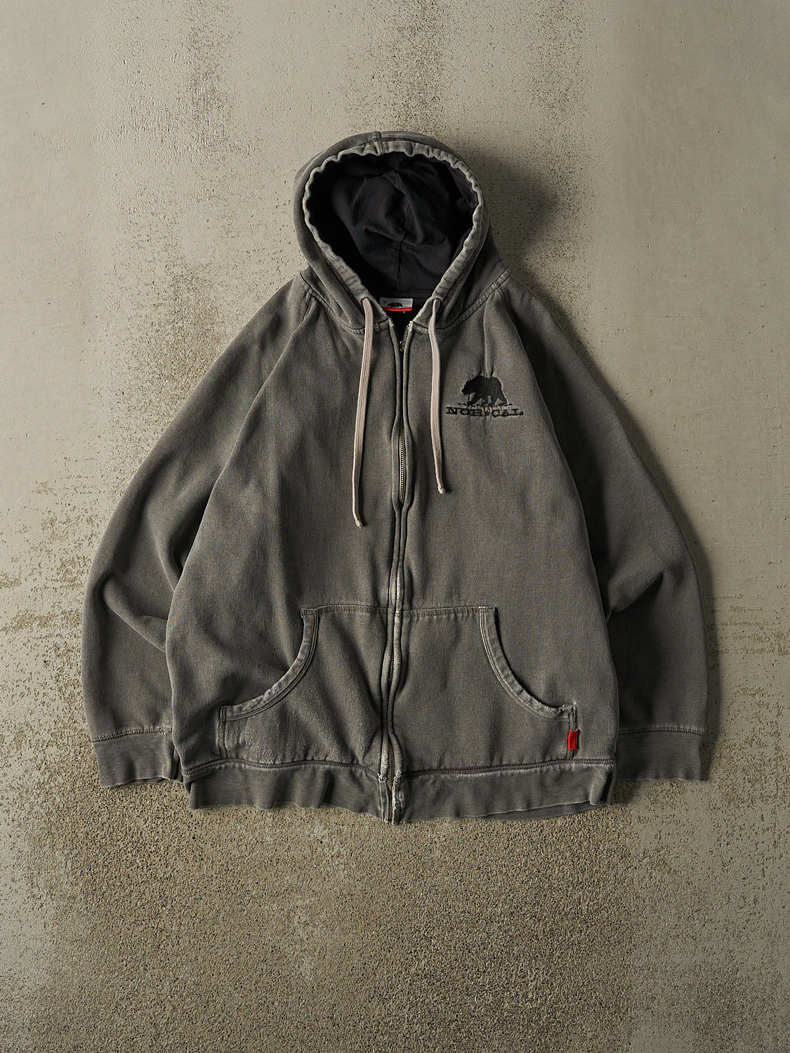 Vintage Y2K Charcoal Grey Nor Cal Embroidered Zip Up Hoodie (M/L)