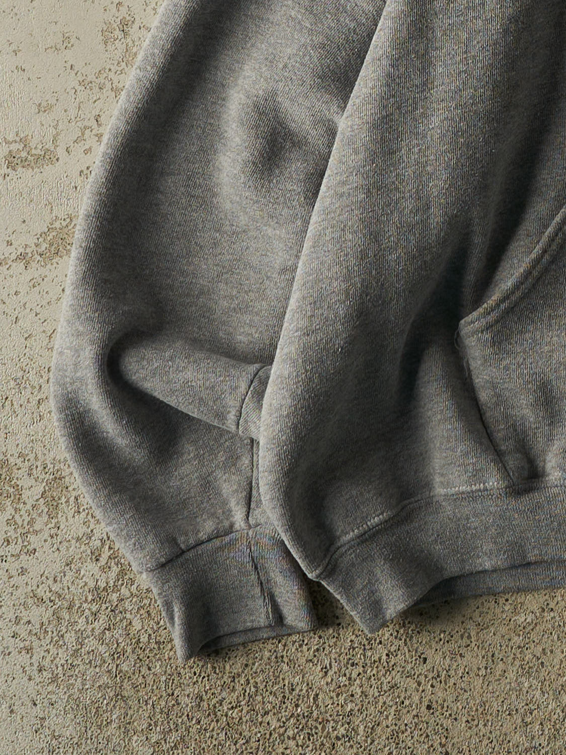 Vintage Y2K Grey Russell Athletic Regina Thunder Hoodie (XL)