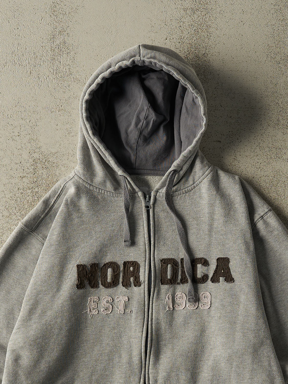 Vintage Y2K Grey Nordica Zip Up Hoodie (L/XL)