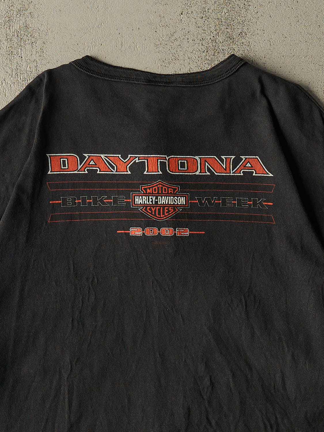 Vintage 02' Black Harley Davidson Daytona Bike Week Quarter Button Tee (XL)