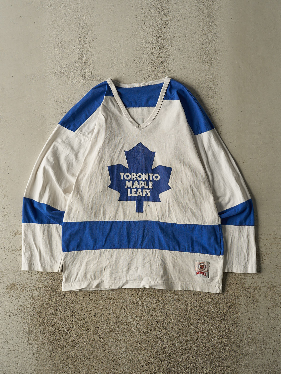 Vintage 90s White Toronto Maple Leafs #93 Doug Gilmour Autographed Long Sleeve Jersey (L/XL)