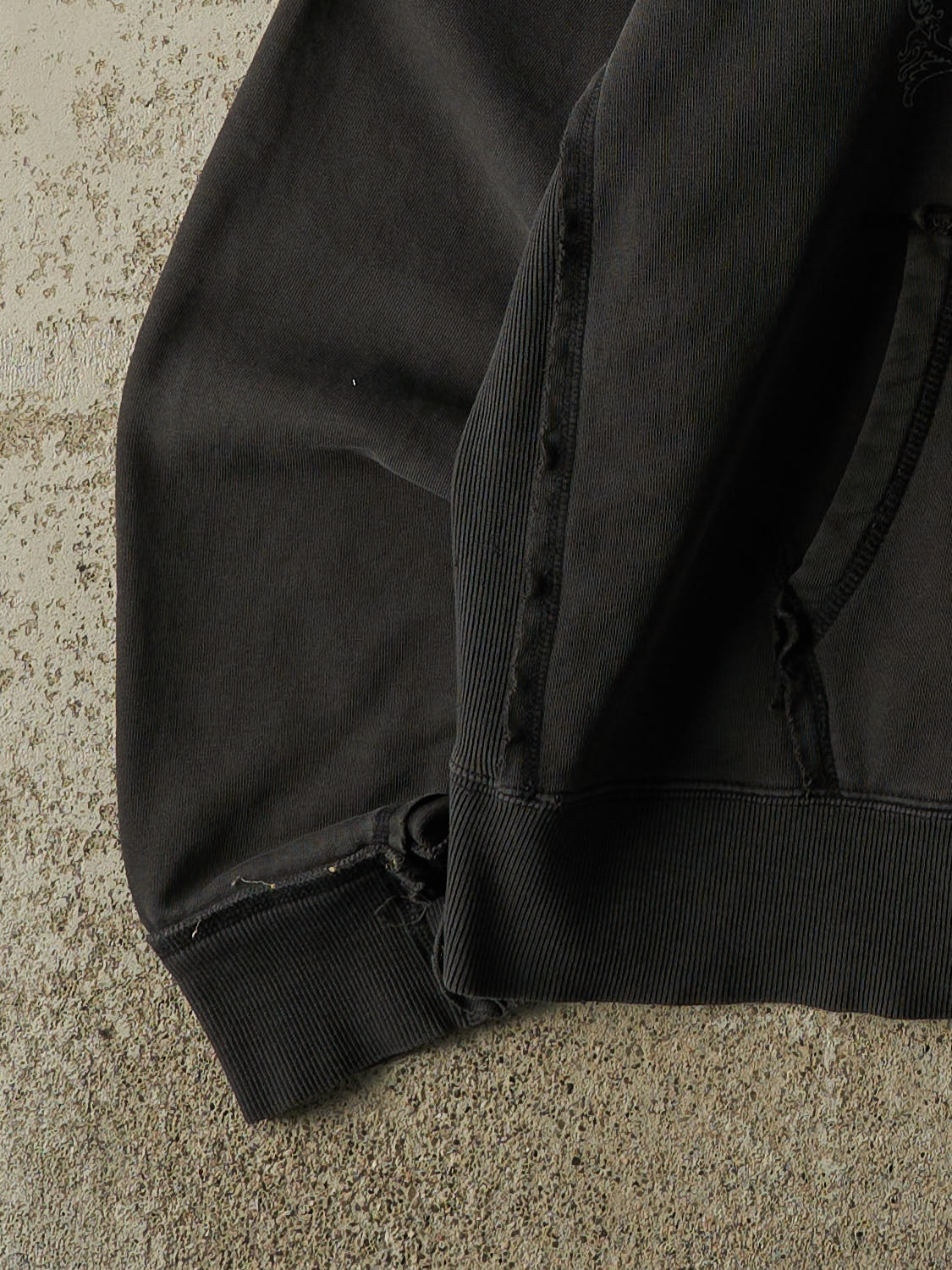 Vintage Y2K Black 725 Zip Up Hoodie (M/L)