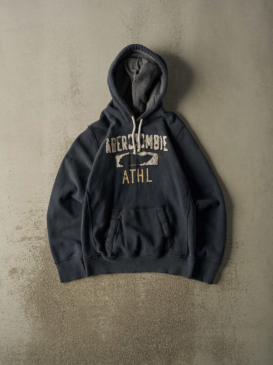 Vintage Y2K Navy Blue Abercrombie & Fitch Hoodie (L)