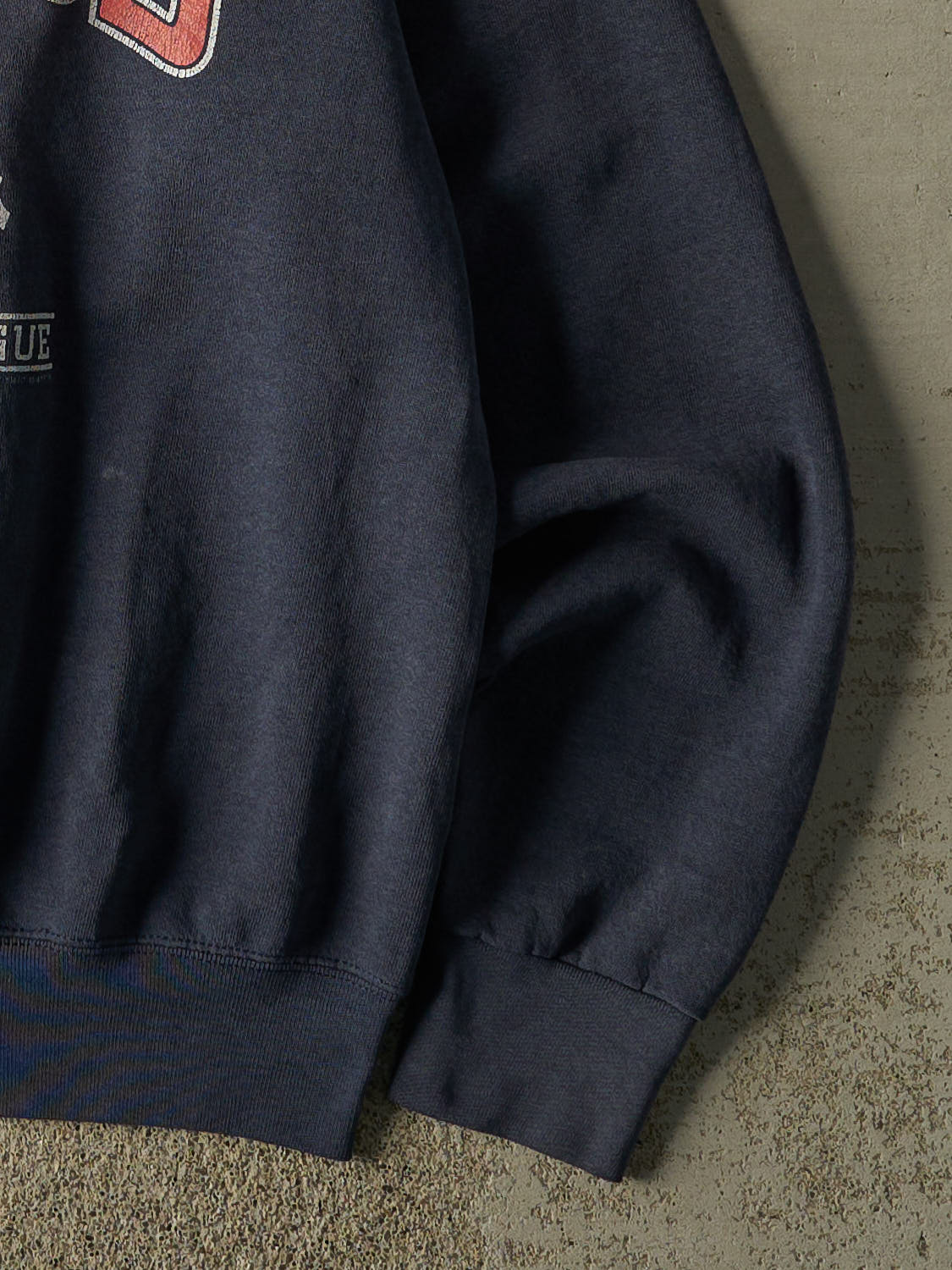 Vintage 90s Sun Faded Navy Denver Broncos Crewneck (L/XL)