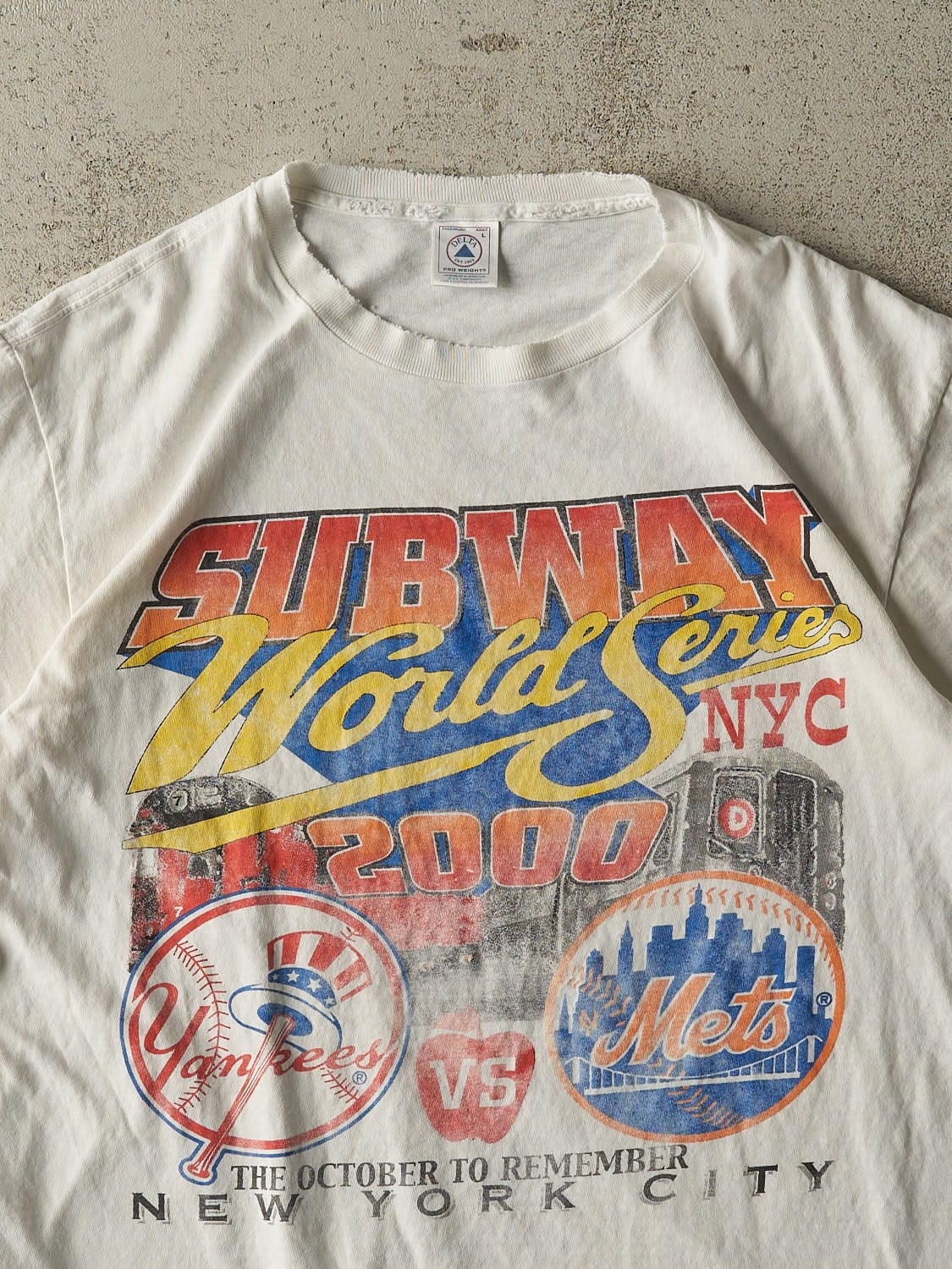 Vintage 00' White New York Yankees & Mets Subway Series Tee (L)