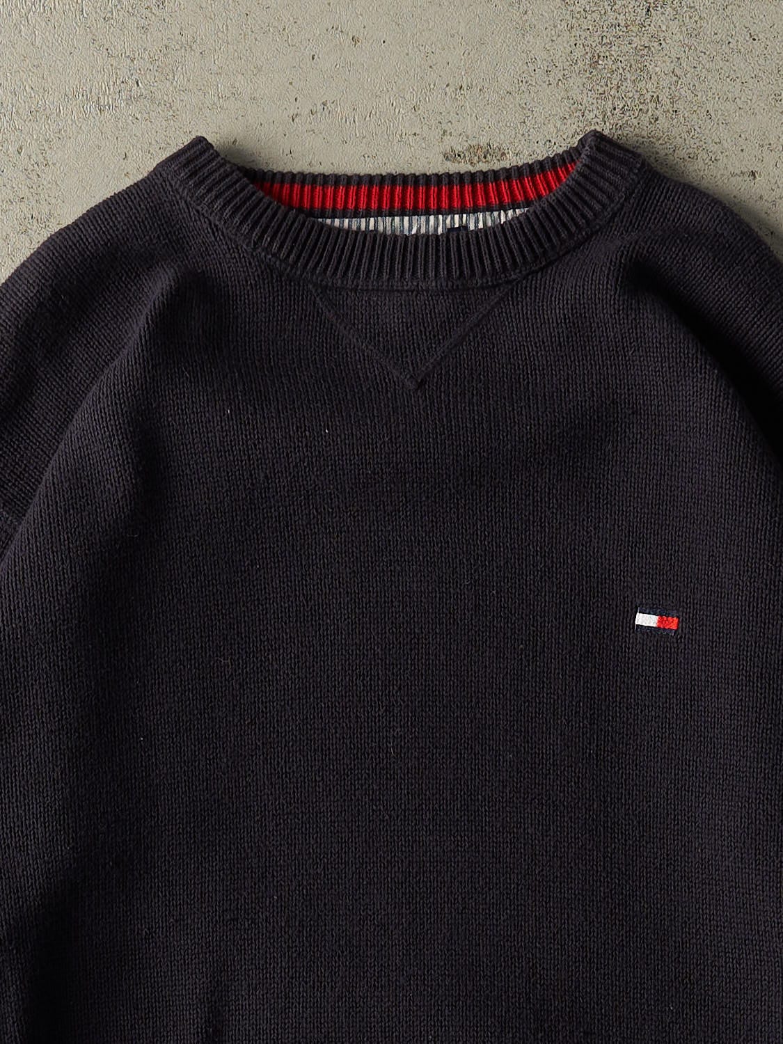 Vintage 90s Navy Blue Tommy Hilfiger Embroidered Knit (M/L)