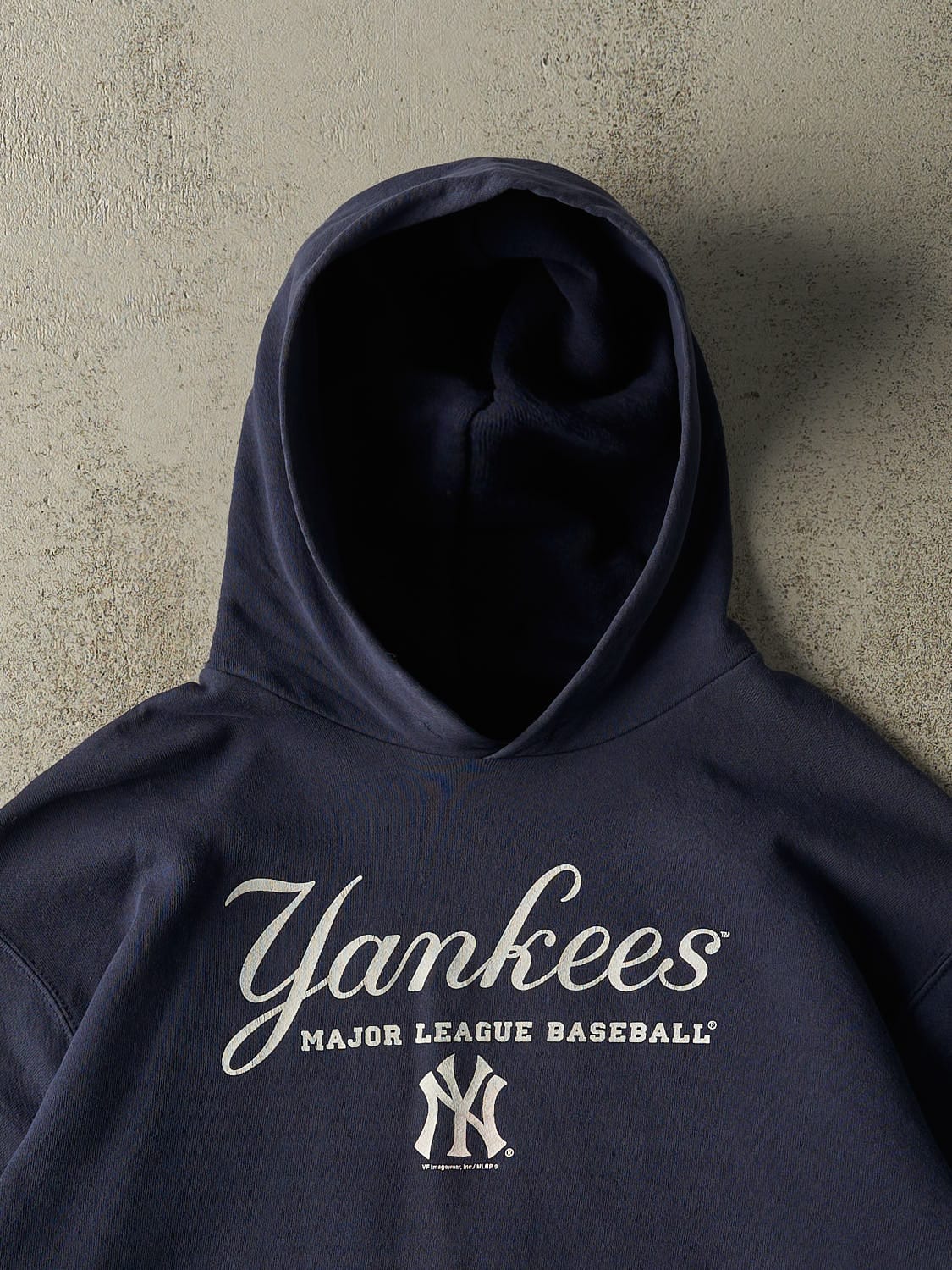 Vintage 90s Navy Blue New York Yankees Hoodie (L/XL)