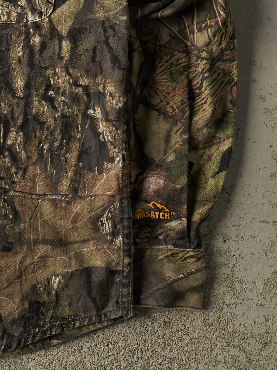 Vintage 90s Camo Mossy Oak x Browning Button Up Long Sleeve (L/XL)