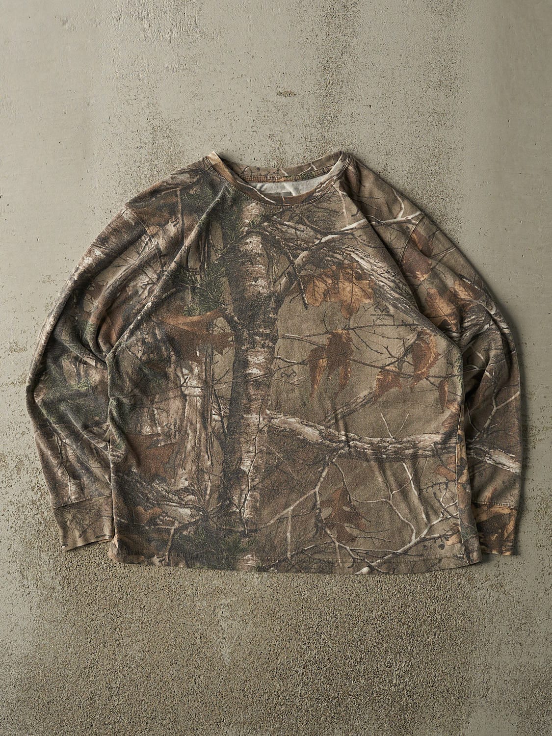 Vintage Y2K Camo Realtree Long Sleeve (M/L)