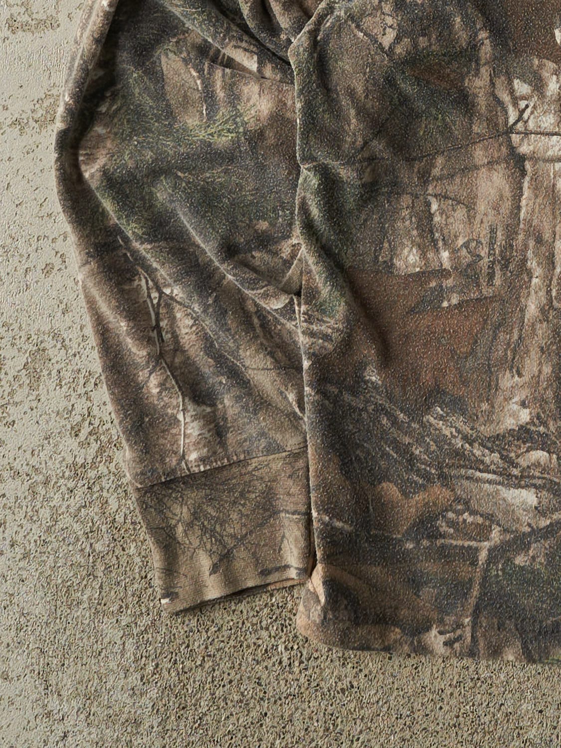 Vintage Y2K Camo Realtree Long Sleeve (M/L)