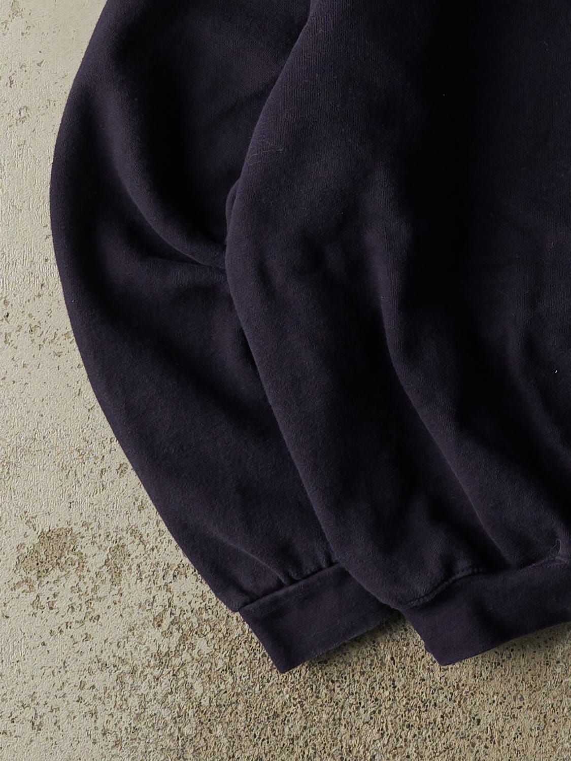 Vintage 90s Navy Blue New York USA Embroidered Crewneck (L/XL)