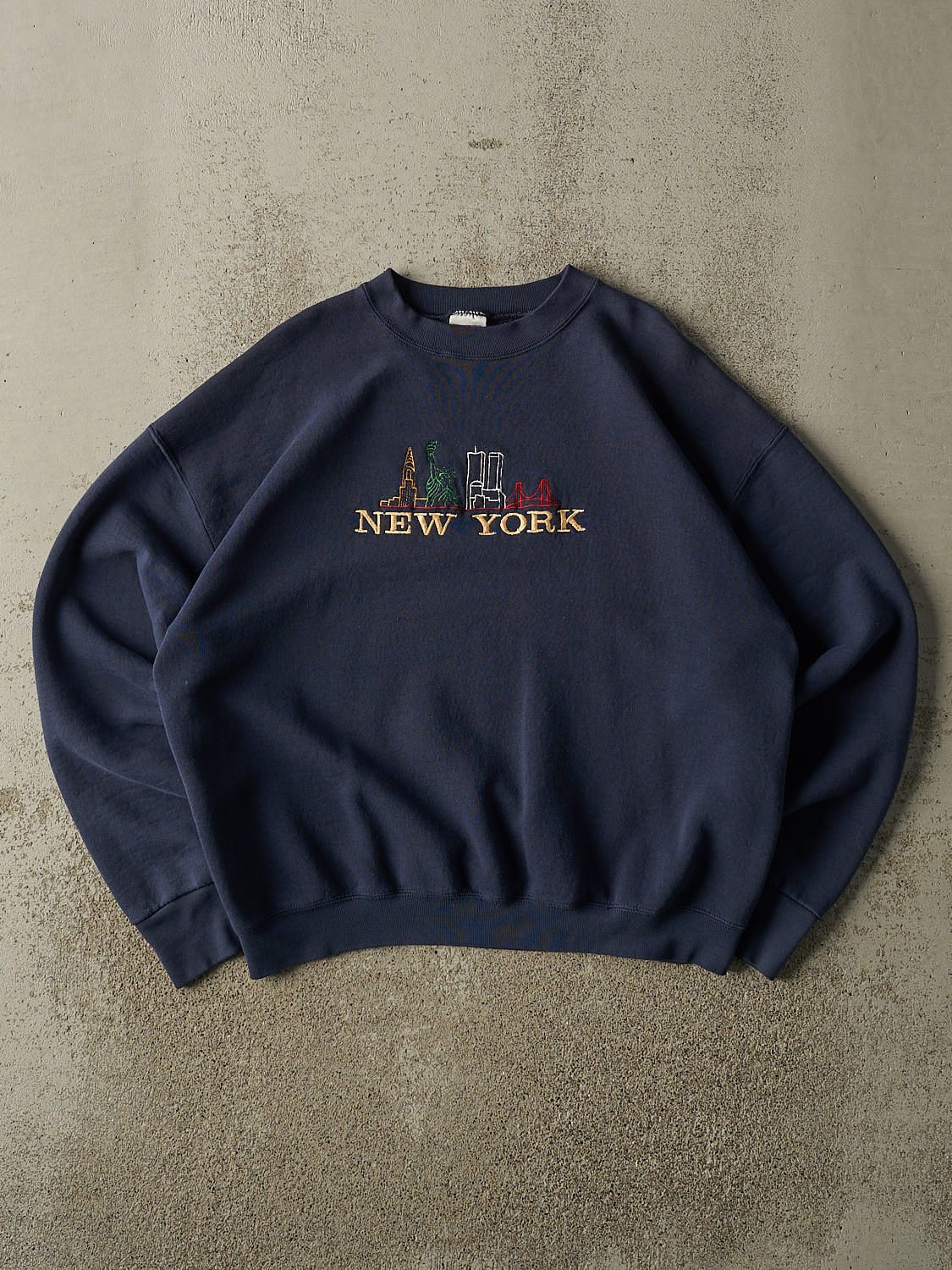 Vintage 90s Navy Blue New York Embroidered Crewneck (L)
