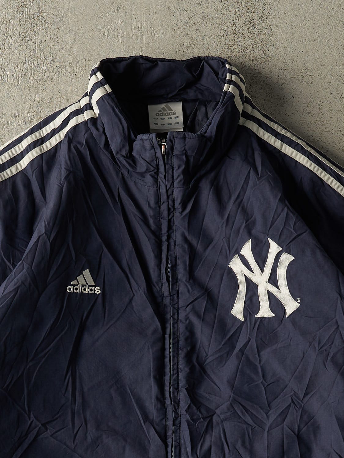 Vintage 90s Navy Blue New York Yankees Adidas Embroidered Windbreaker Jacket (XL/XXL)