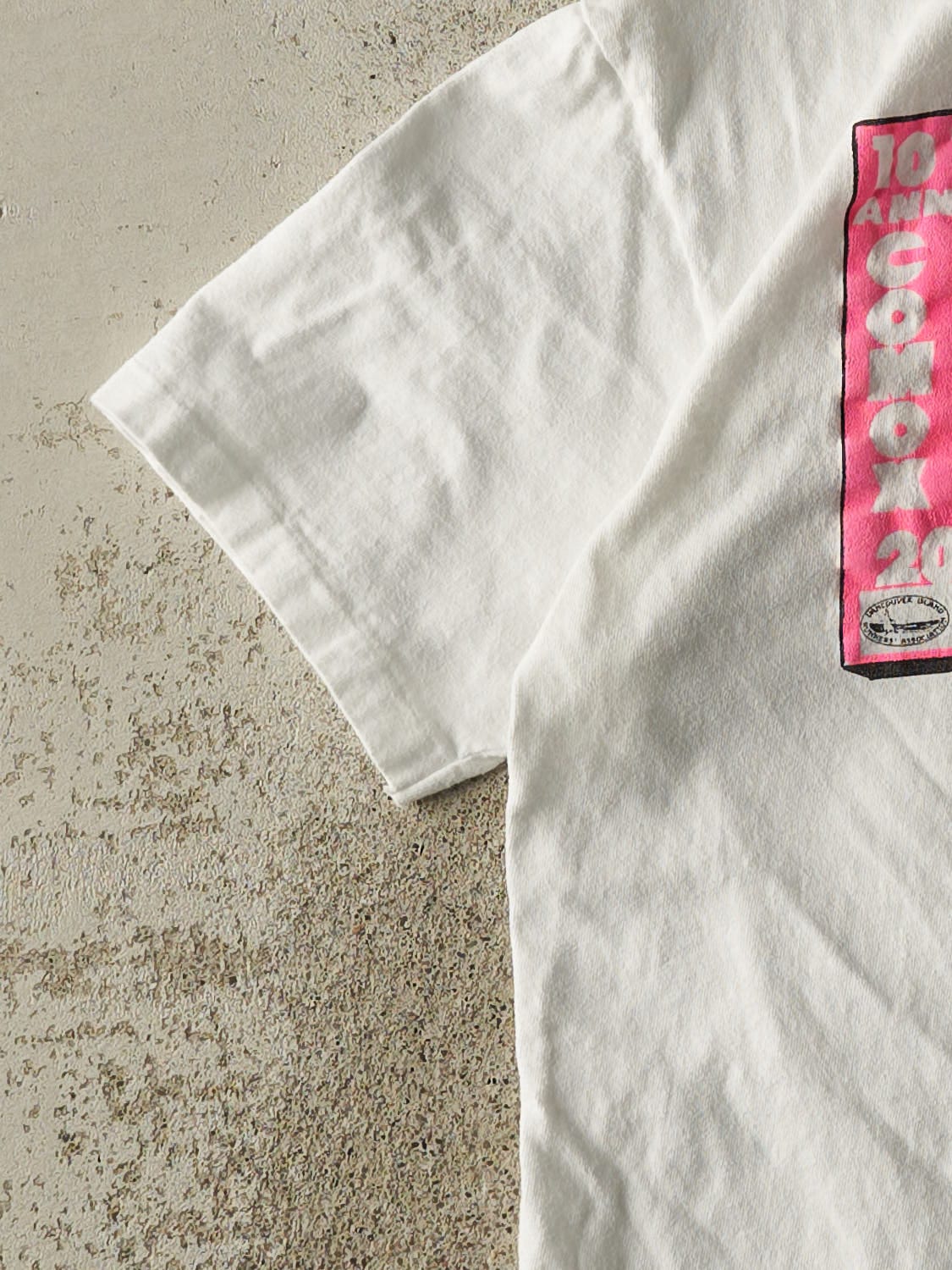 Vintage 80s White Thrifty Foods Island Race Run Tee (S/M)
