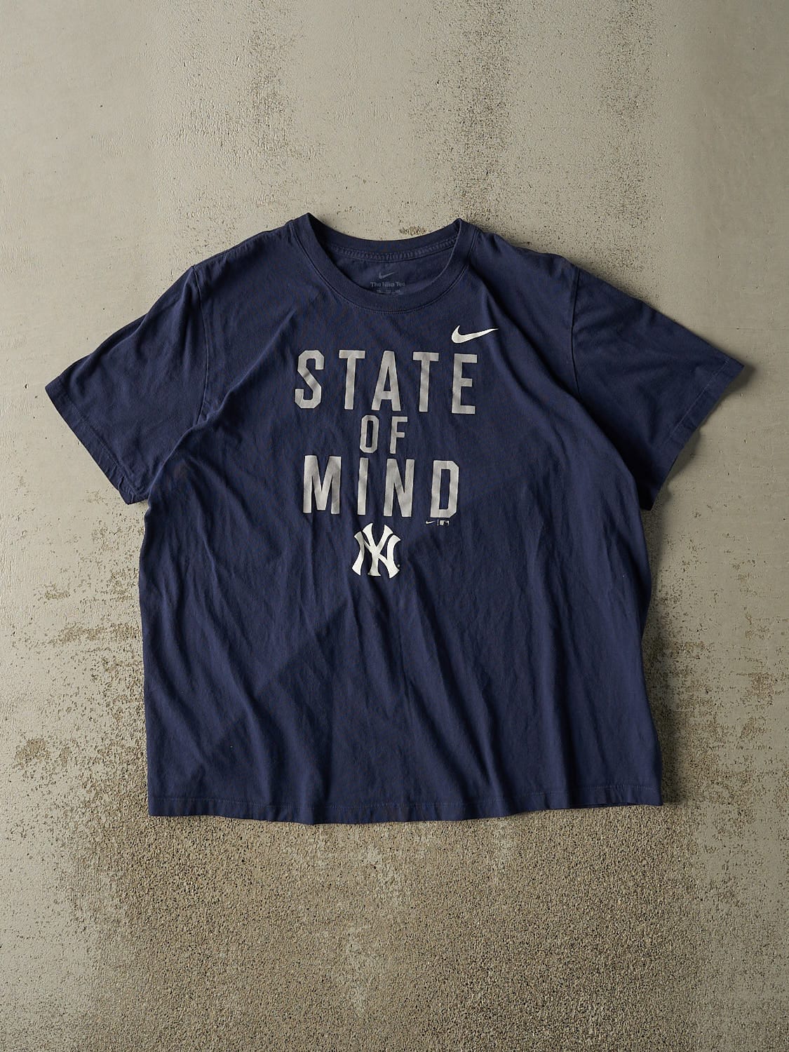 Vintage Y2K Navy Blue Nike New York Yankees State of Mind Tee (L/XL)