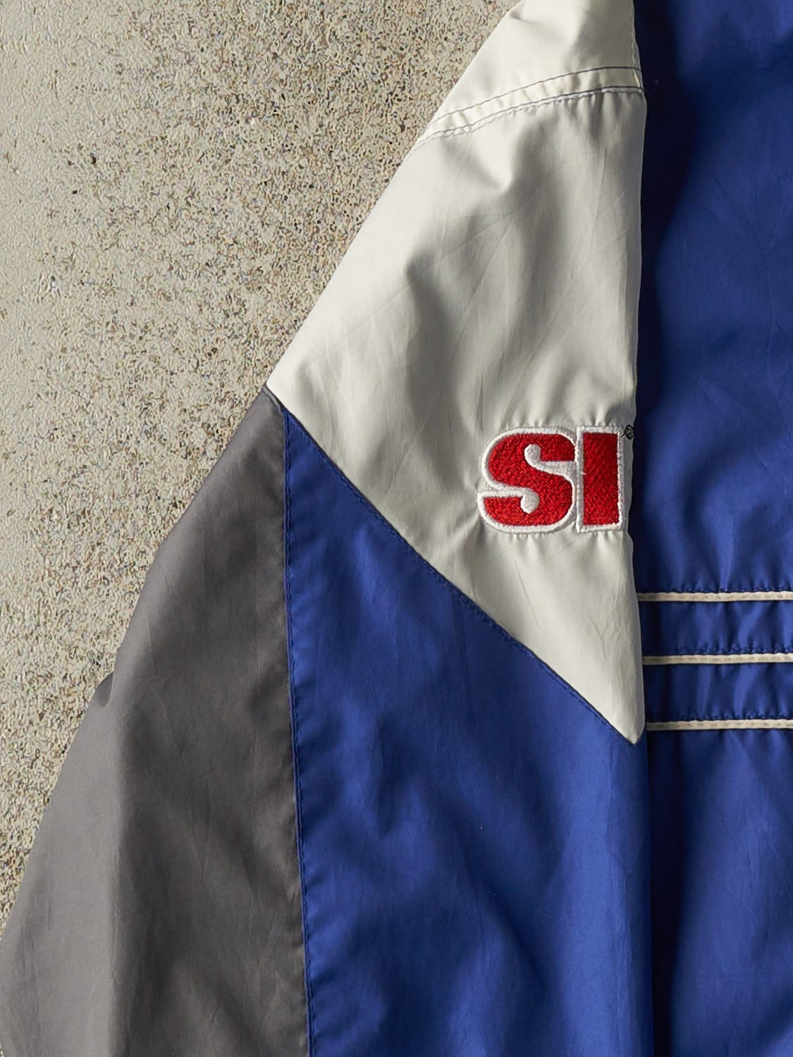 Vintage Y2K Blue New York Giants Windbreaker Jacket (L/XL)