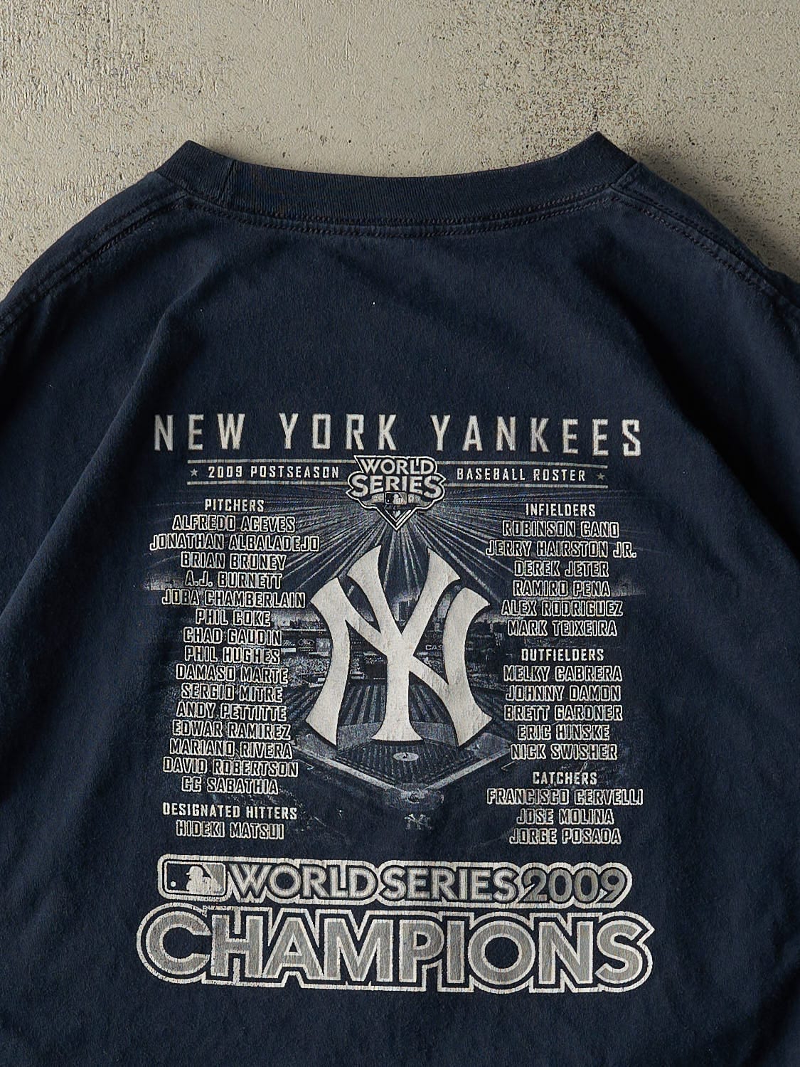Vintage 09' Navy Blue New York Yankees World Series Champions Tee (XL/XXL)