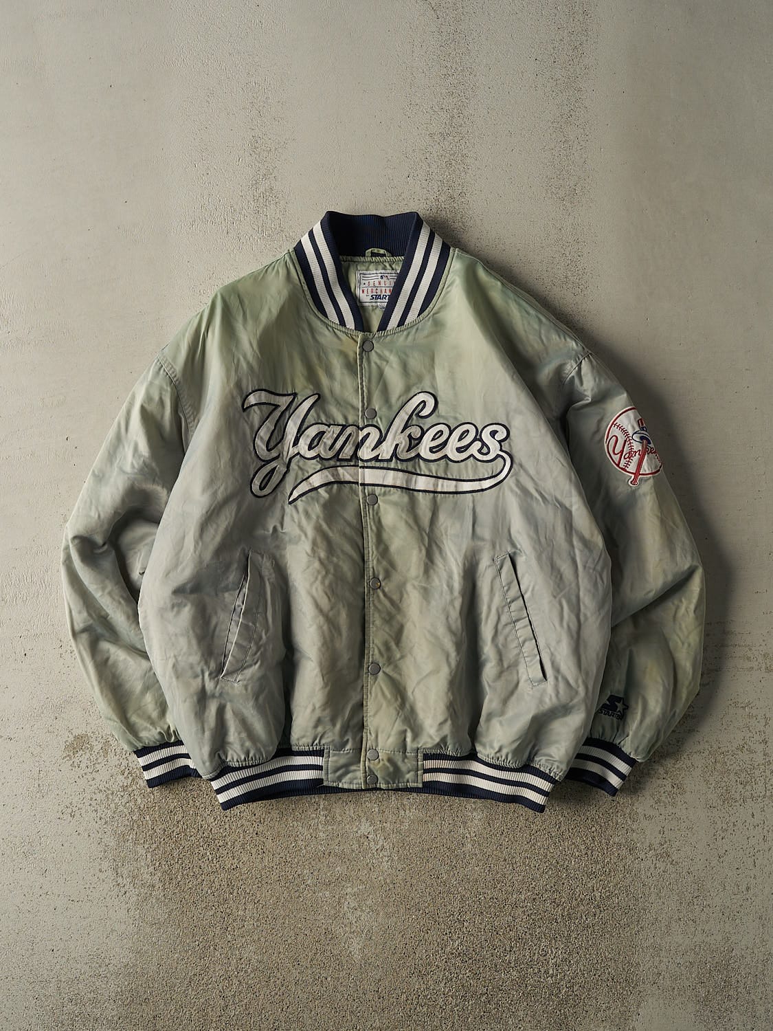 Vintage 90s Grey Starter New York Yankees Embroidered Satin Varsity Jacket (XXL)