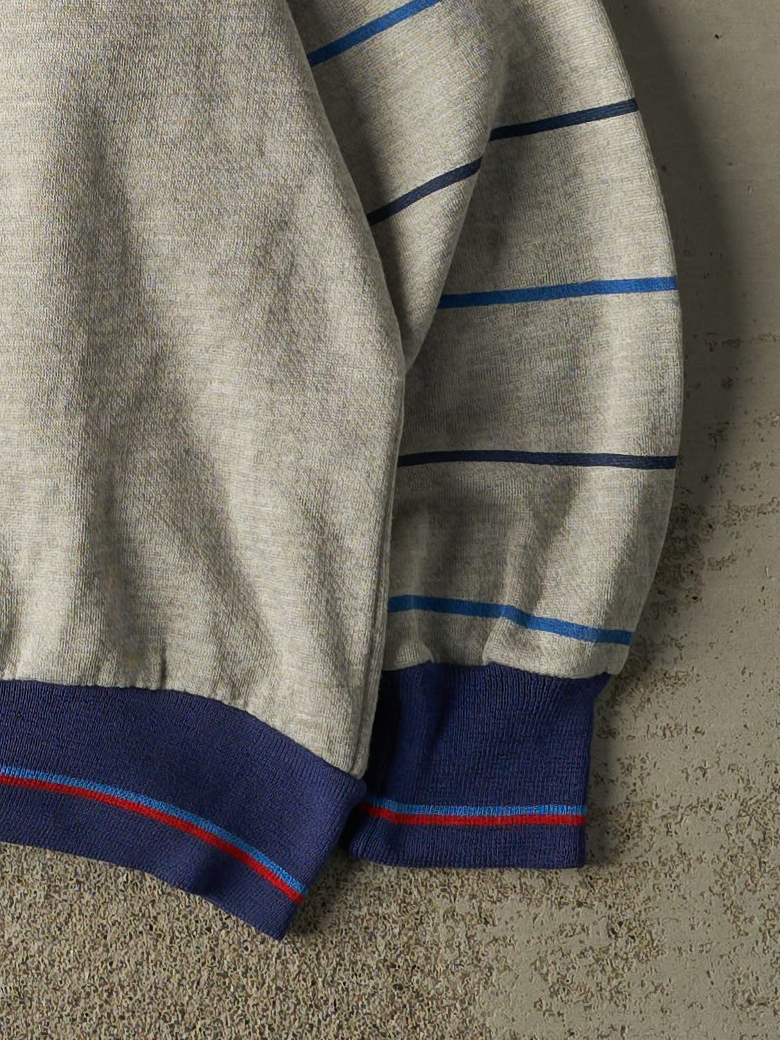 Vintage 80s Grey Wilson Striped Crewneck (S/M)