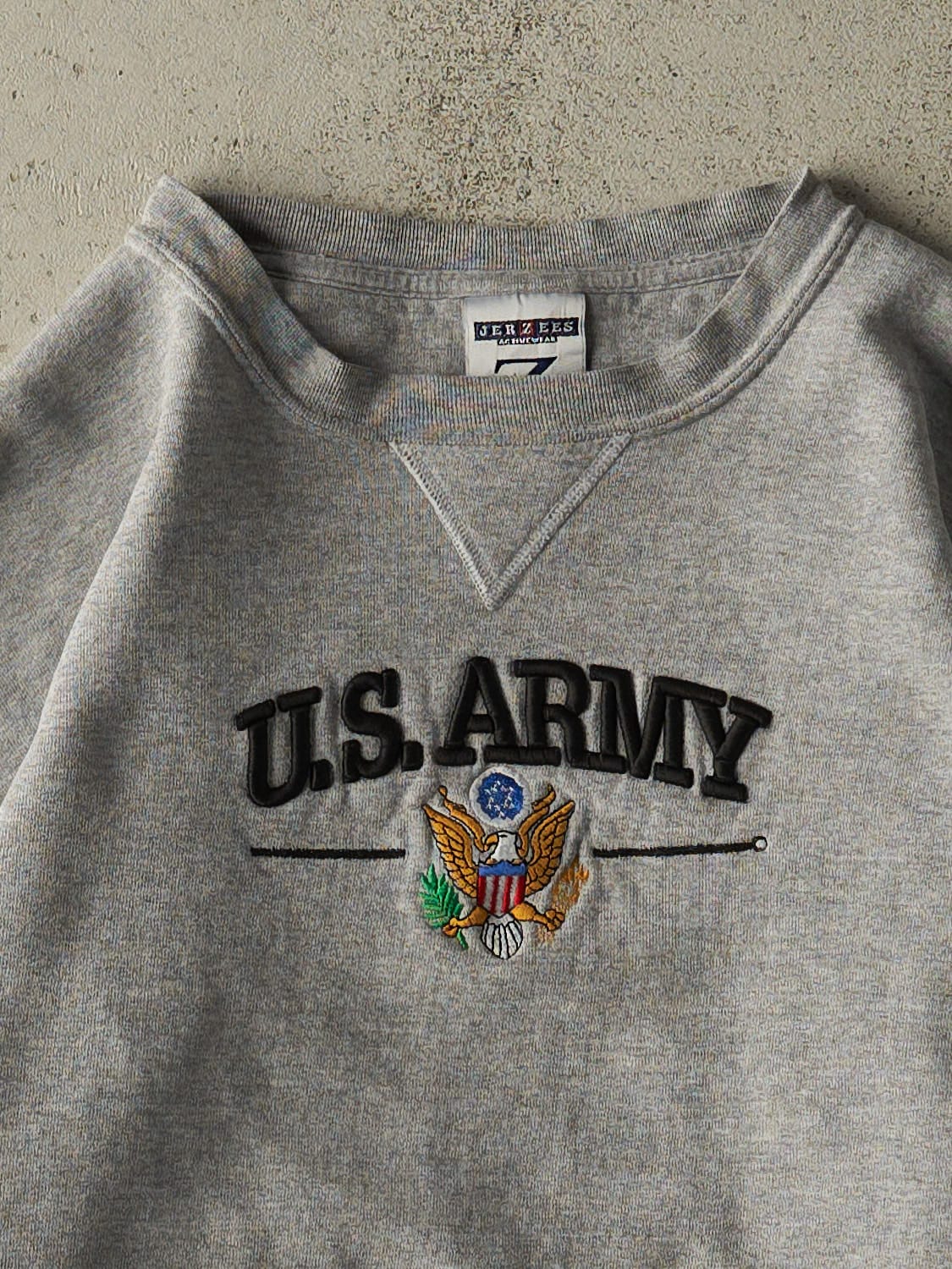 Vintage 90s Grey US Army Embroidered Crewneck (S/M)