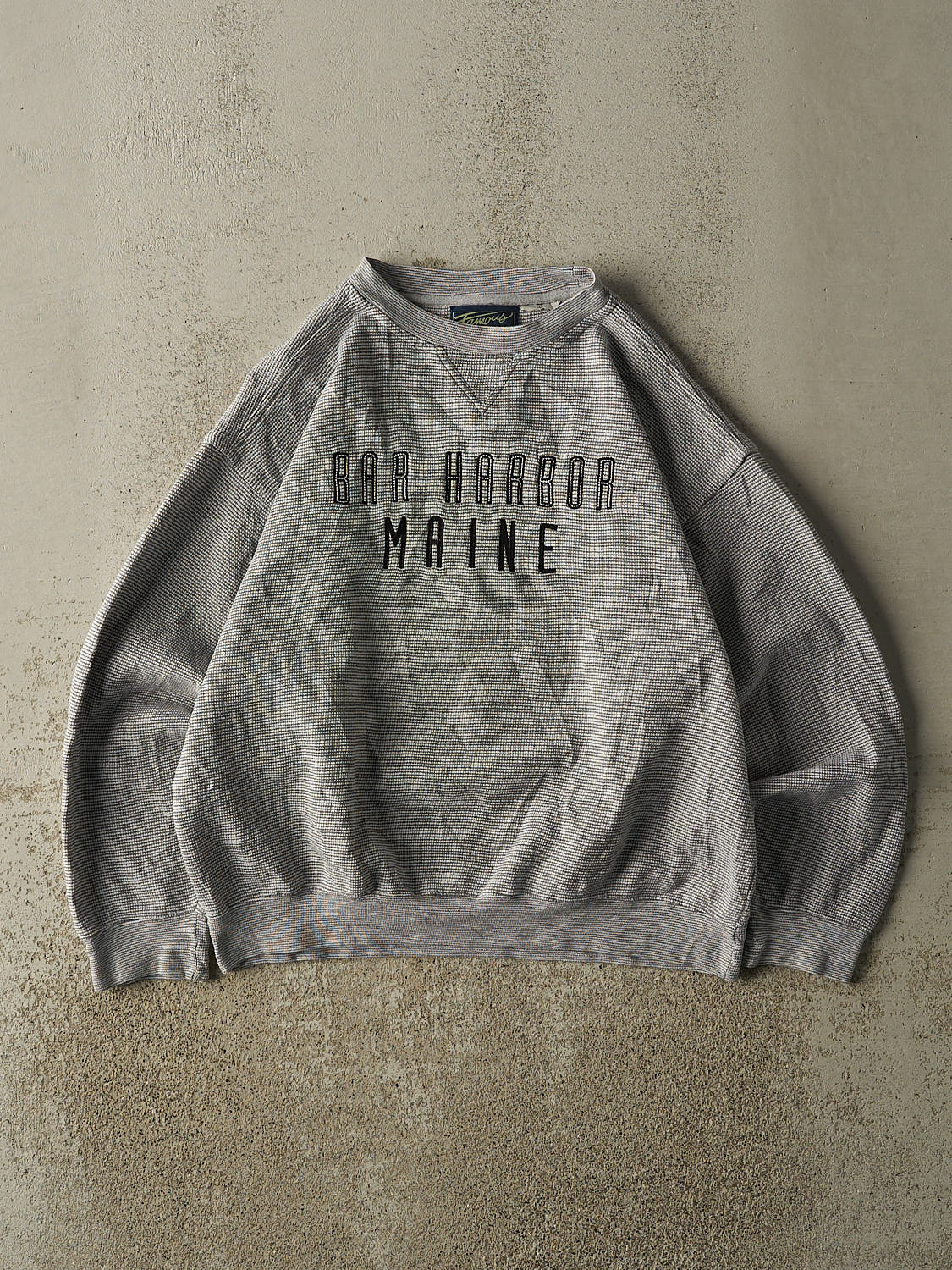 Vintage 80s Grey Textured Bar Harbour Maine Embroidered Crewneck (S/M)