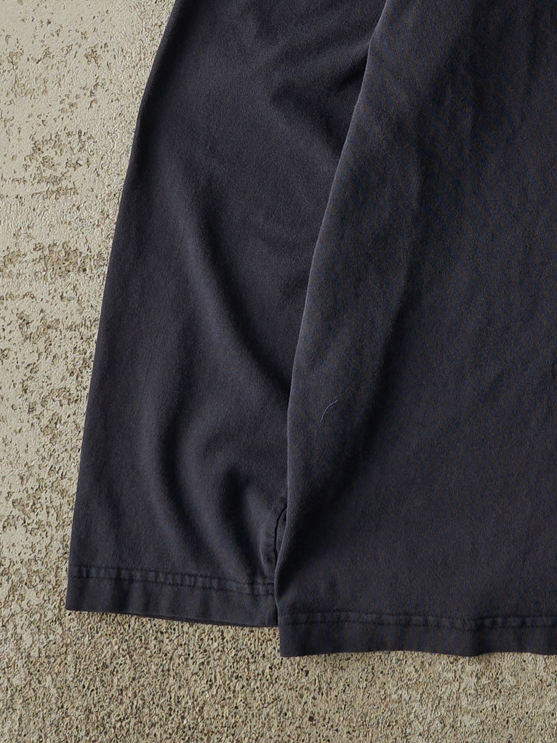 Vintage Y2K Navy Blue Aeropostale Long Sleeve (M/L)