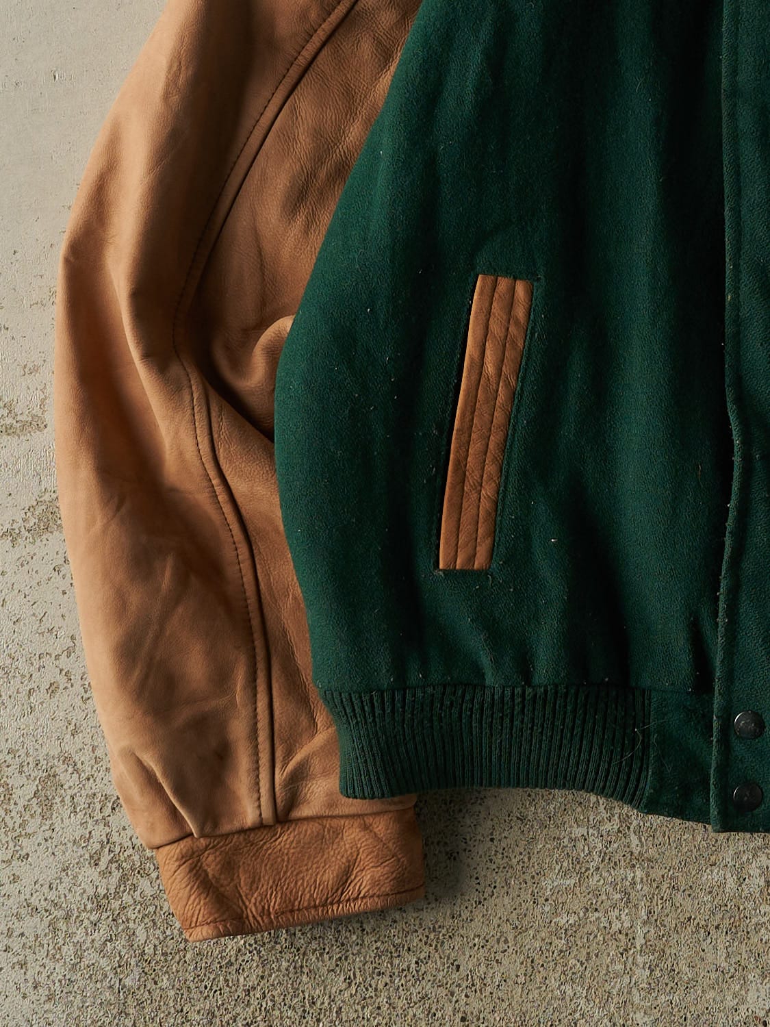 Vintage 90s Green Embroidered Varsity Jacket (L/XL)