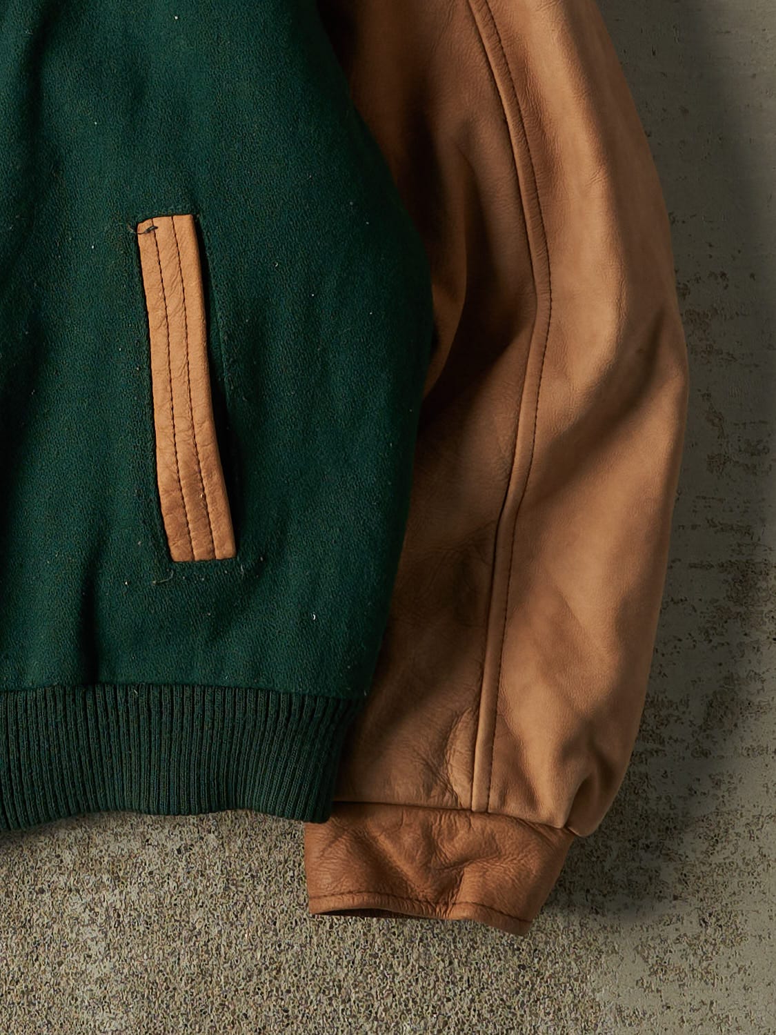 Vintage 90s Green Embroidered Varsity Jacket (L/XL)