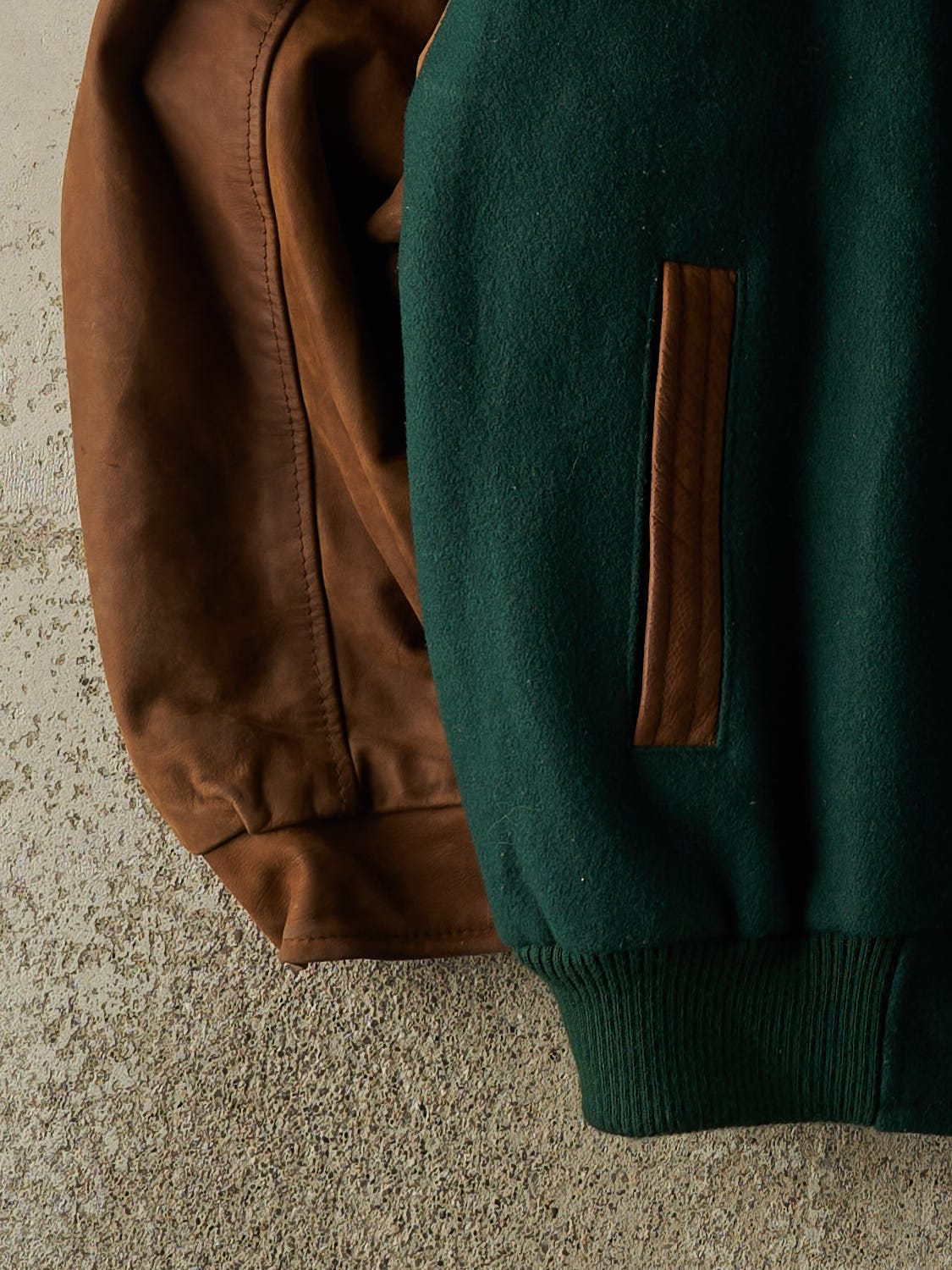 Vintage 90s Green Kraft Embroidered Varsity Jacket (L/XL)
