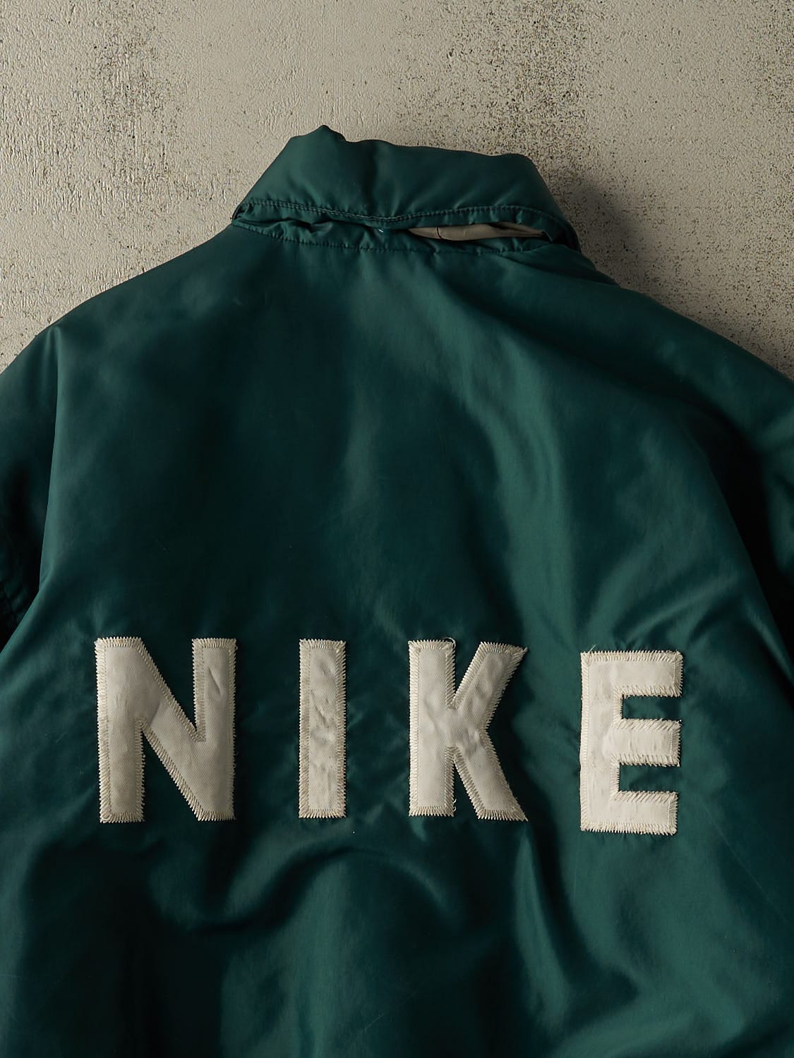 Vintage 90s Green Nike Embroidered Puffer Coach Jacket (XL/XXL)
