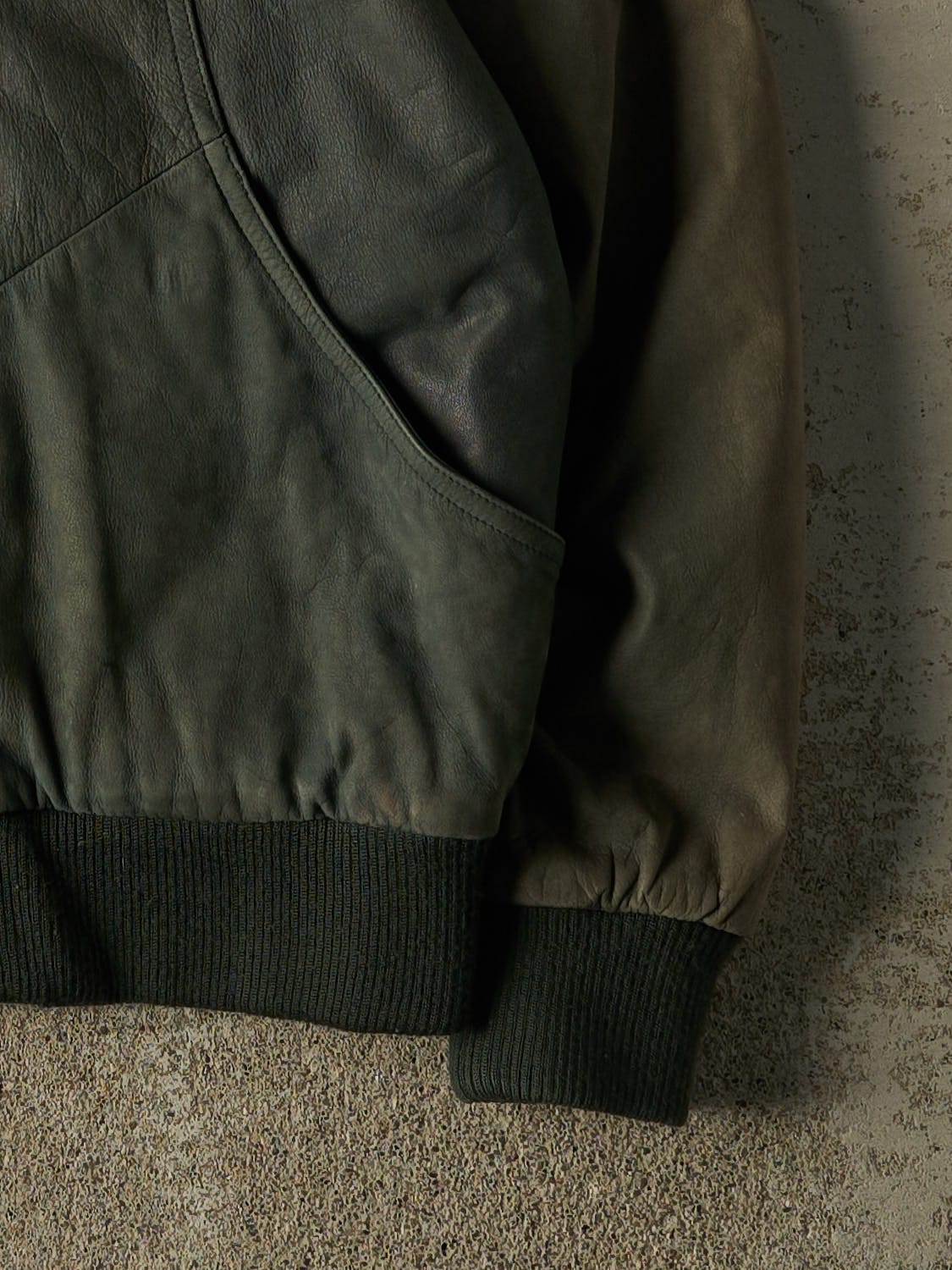 Vintage 90s Green Leather Bomber Jacket (S/M)