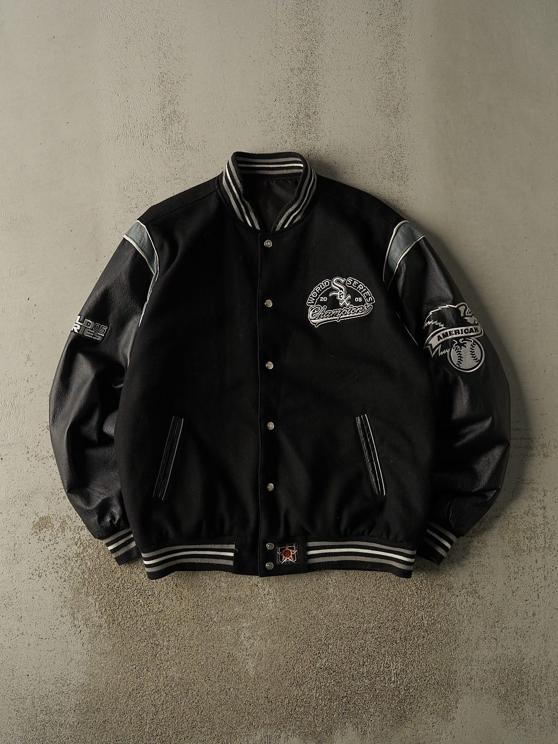 Vintage 05' Black Jeff Hamilton Chicago White Sox Road Series Champions Varsity Jacket (XXL)