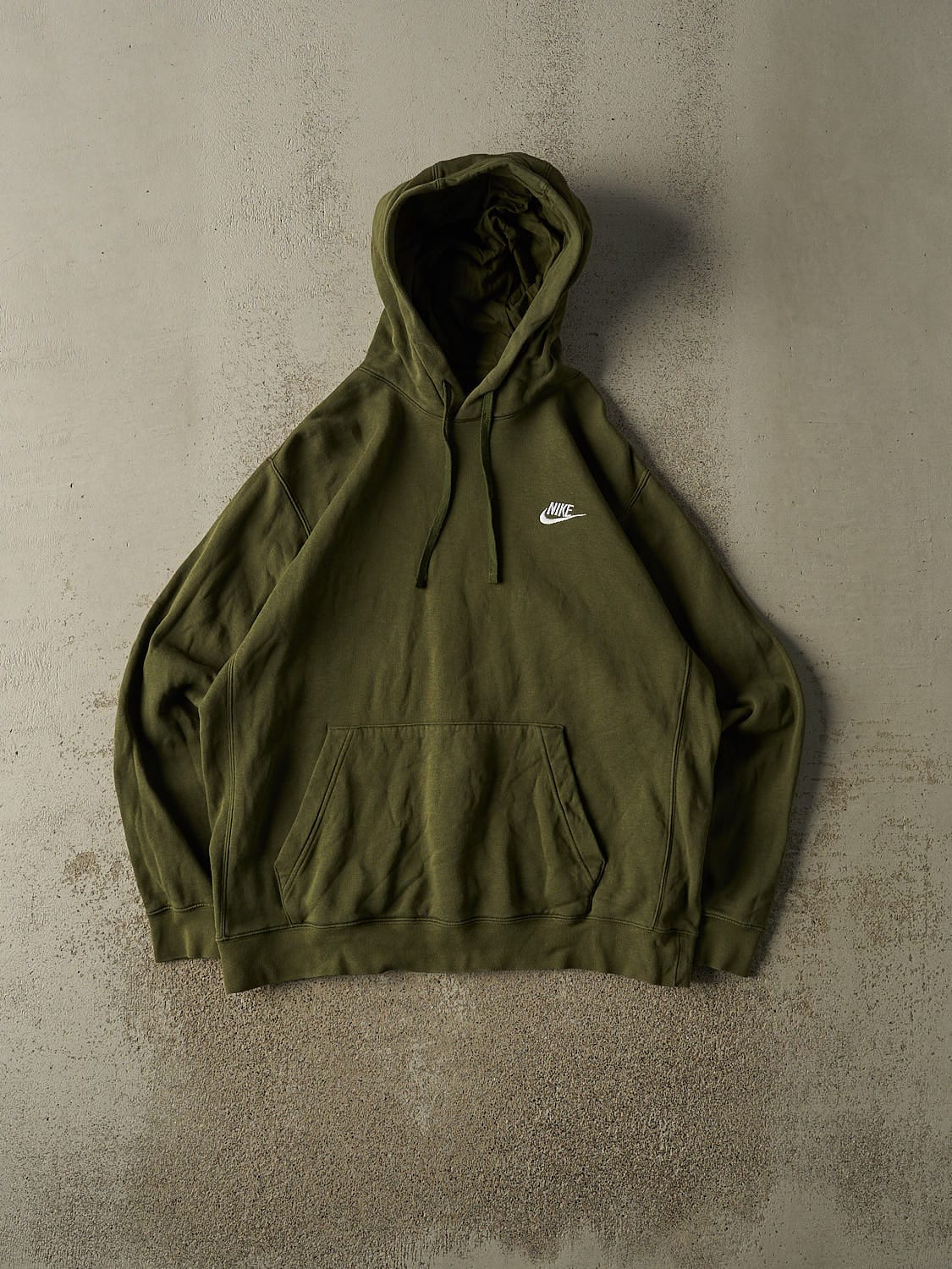 Vintage Y2K Green Nike Embroidered Hoodie (L/XL)