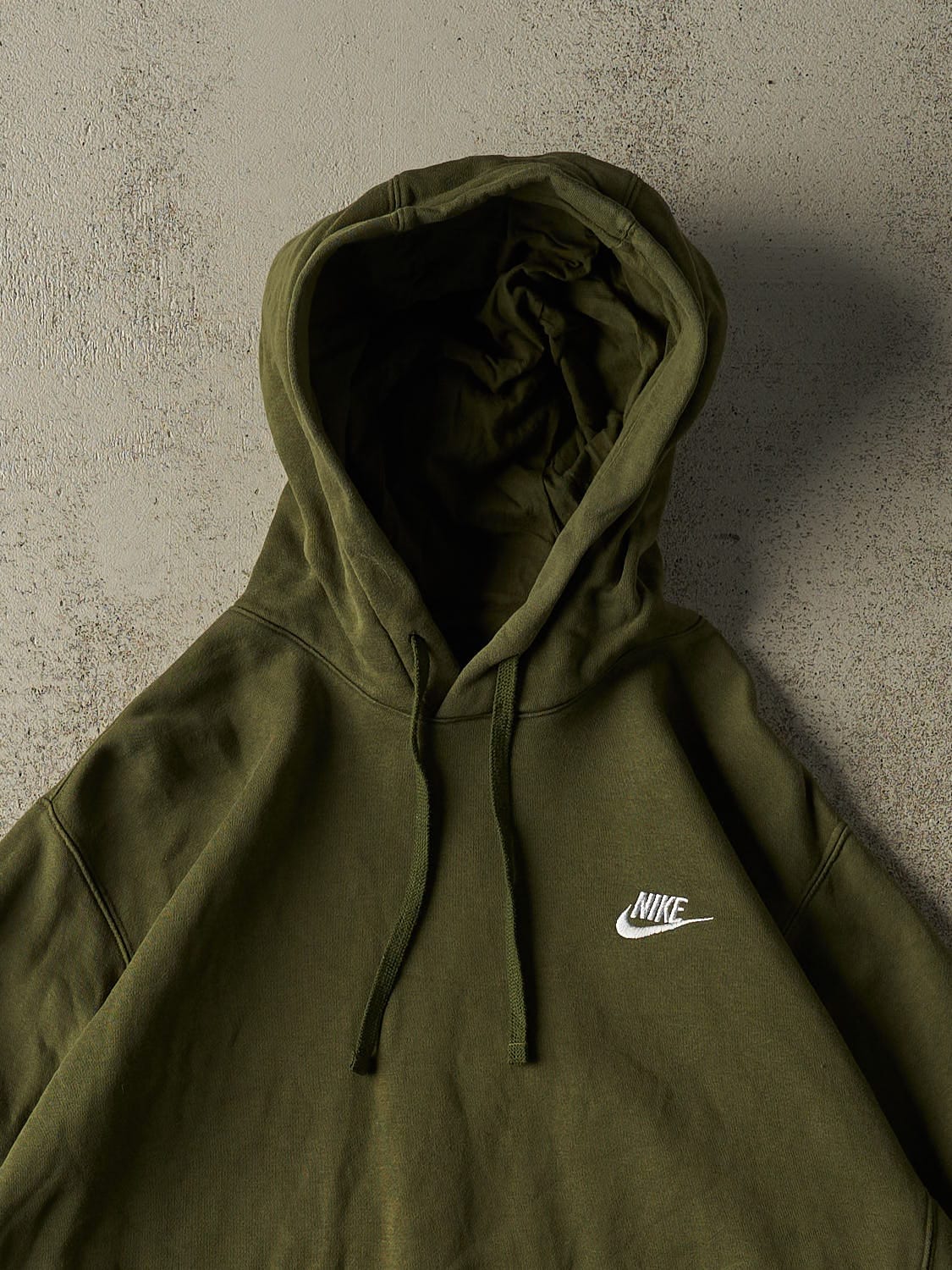 Vintage Y2K Green Nike Embroidered Hoodie (L/XL)