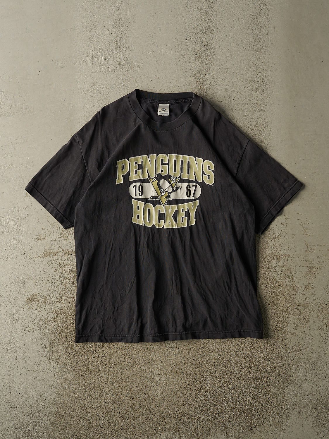 Vintage Y2K Black Pittsburgh Penguins Tee (L/XL)