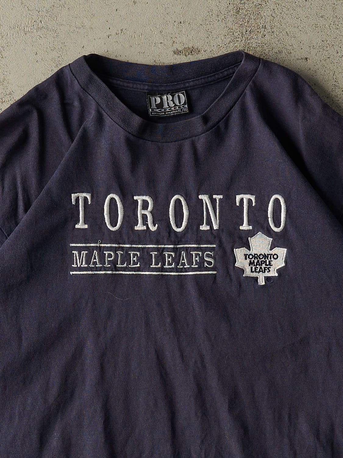 Vintage 90s Navy Blue Toronto Maple Leafs Tee (L/XL)