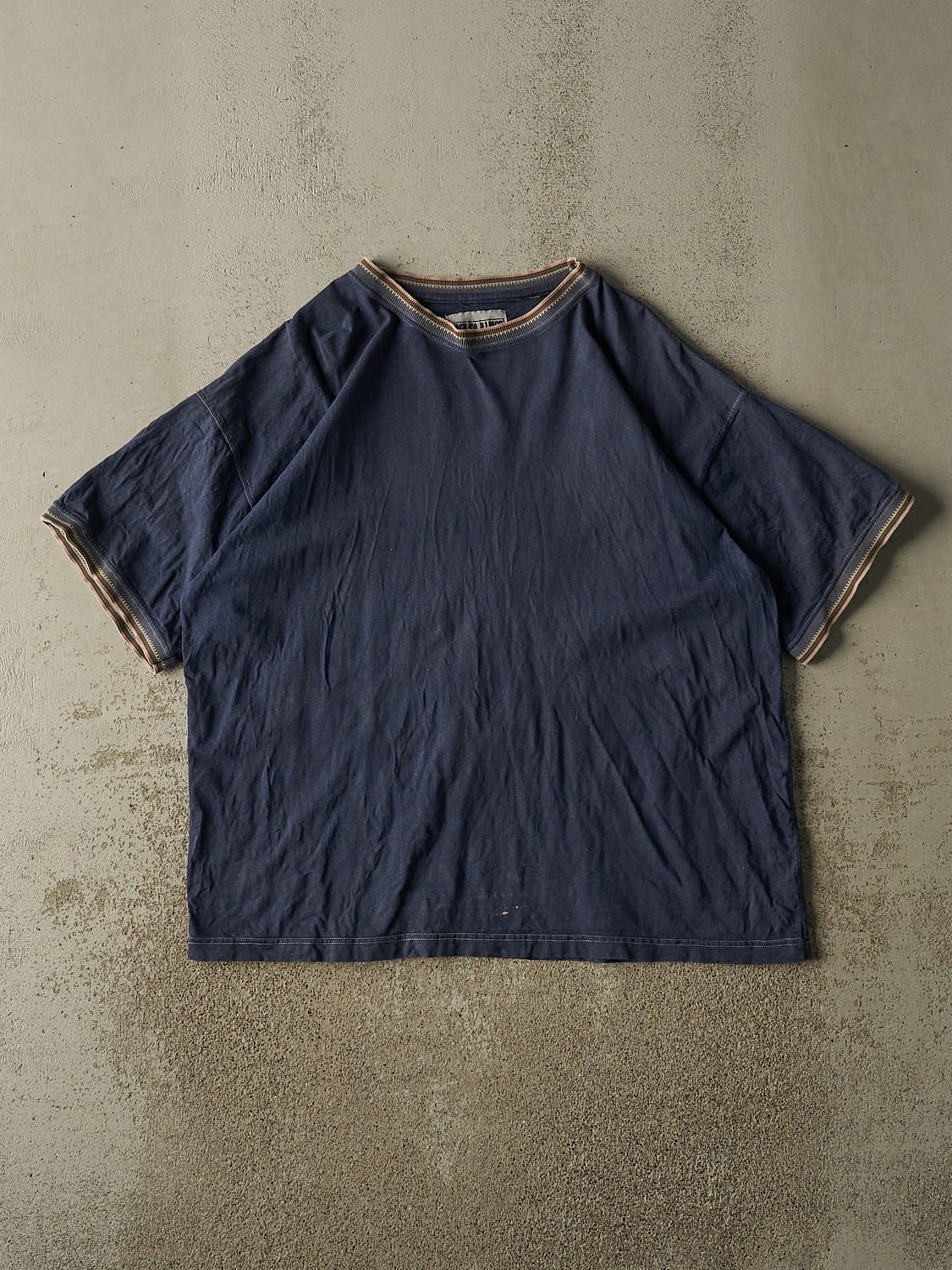Vintage 90s Navy Blue Patterned Ringer Tee (XL)