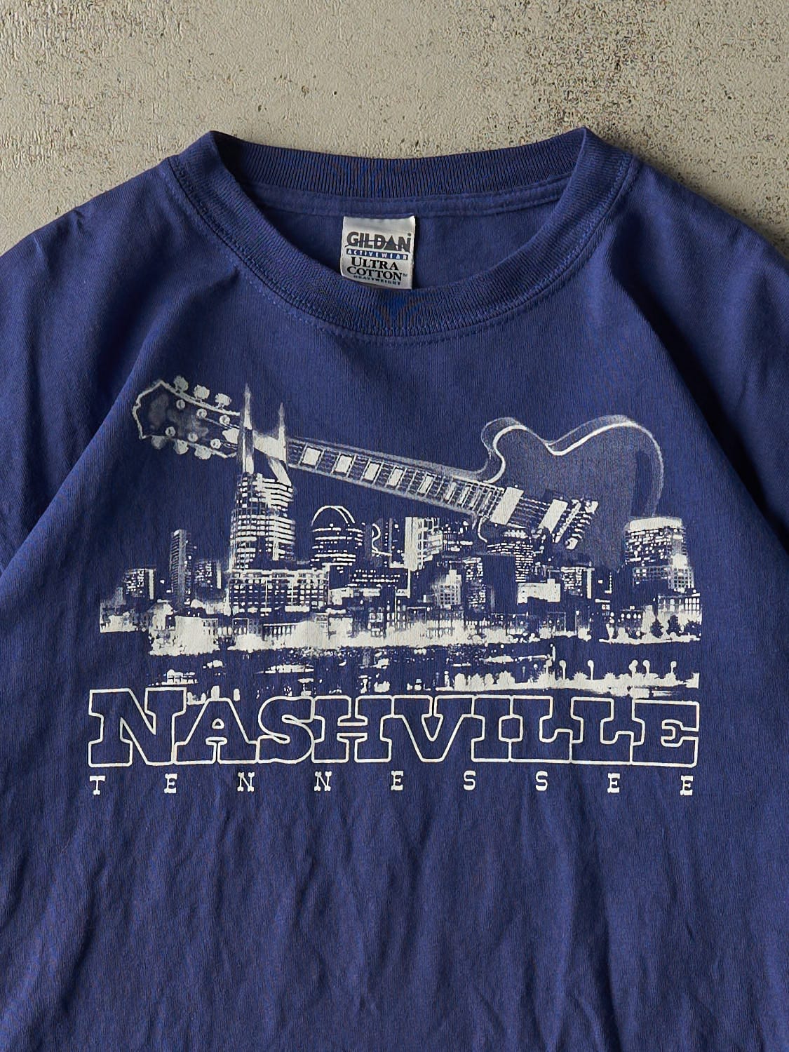 Vintage Y2K Blue Nashville Tennessee Tee (M/L)