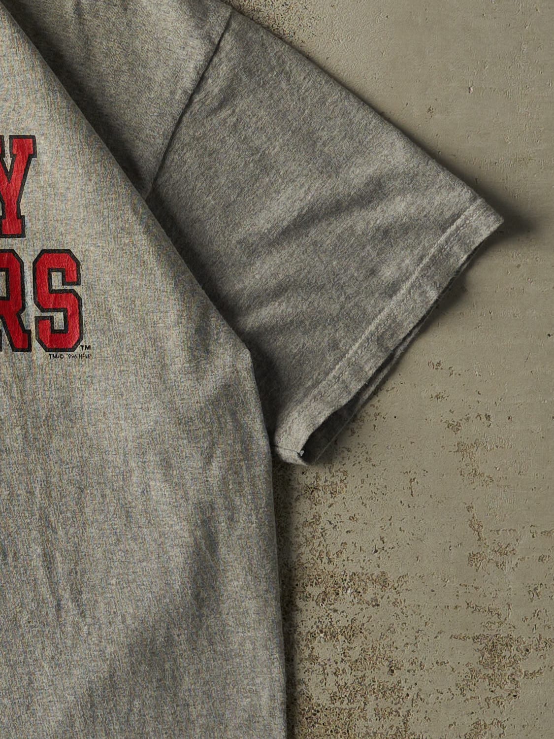 Vintage 96' Grey Tampa Bay Buccaneers Tee (XL)