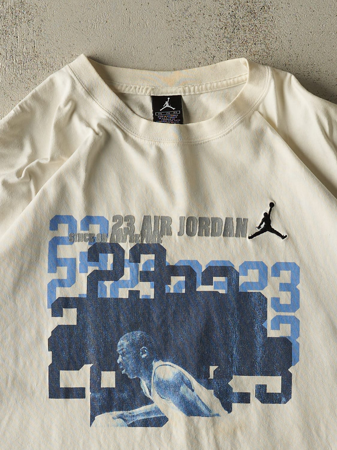 Vintage 90s Beige Air Jordan Tee (XXL/XXXL)