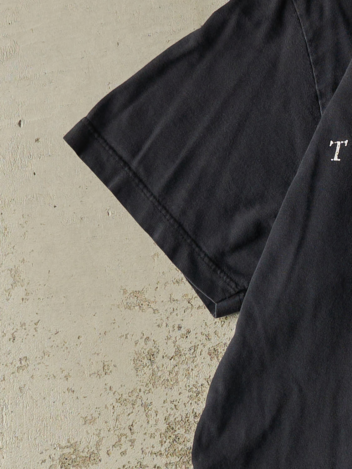Vintage 90s Black Tommy Hilfiger  Tee (L)
