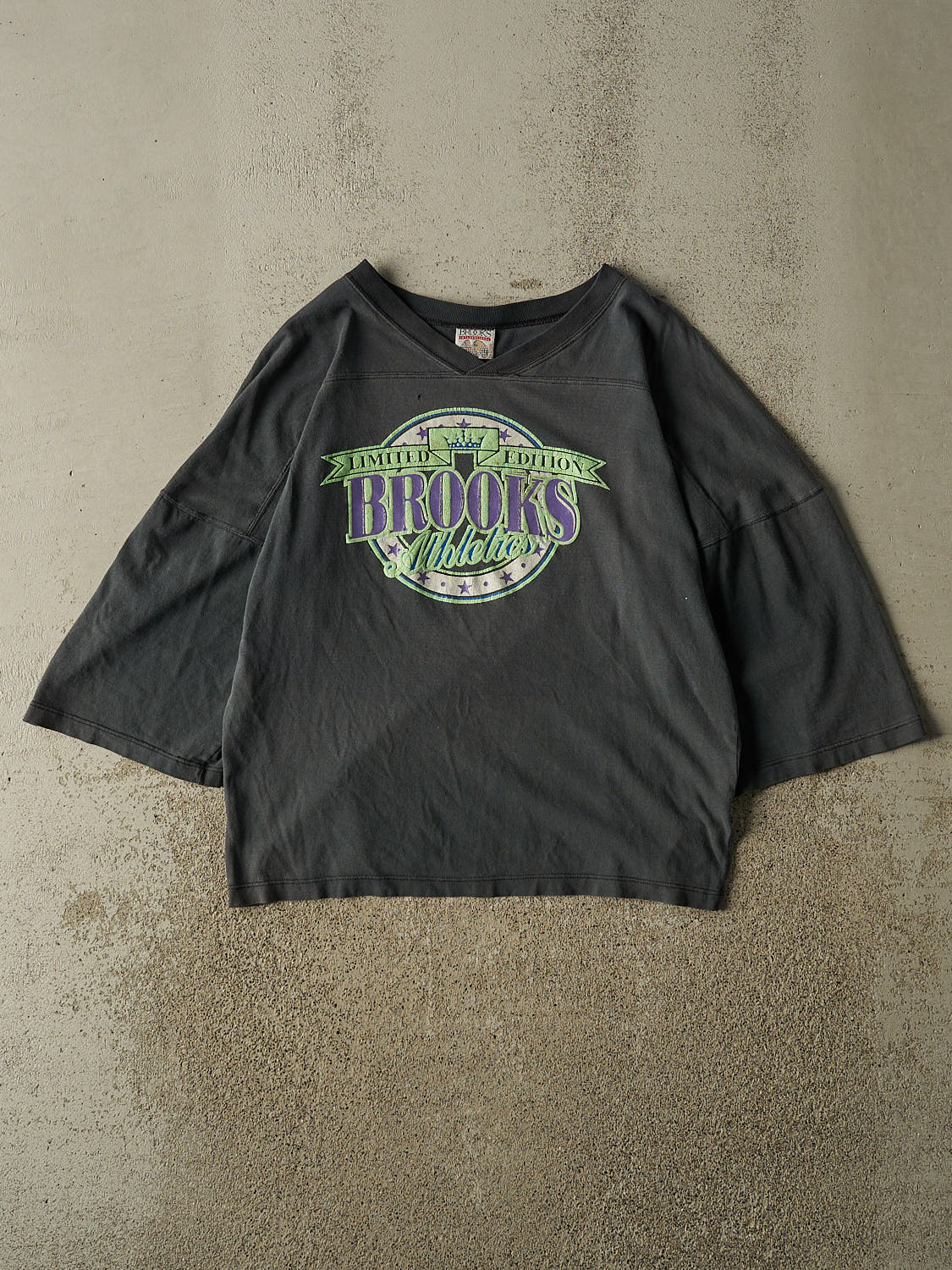 Vintage 80s Faded Black Brooks 3/4 Sleeve Shirt (M/L)