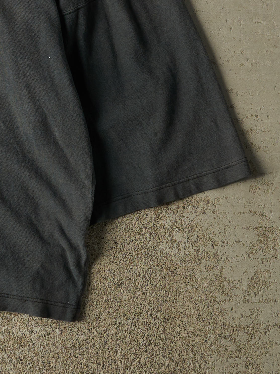 Vintage 80s Faded Black Brooks 3/4 Sleeve Shirt (M/L)