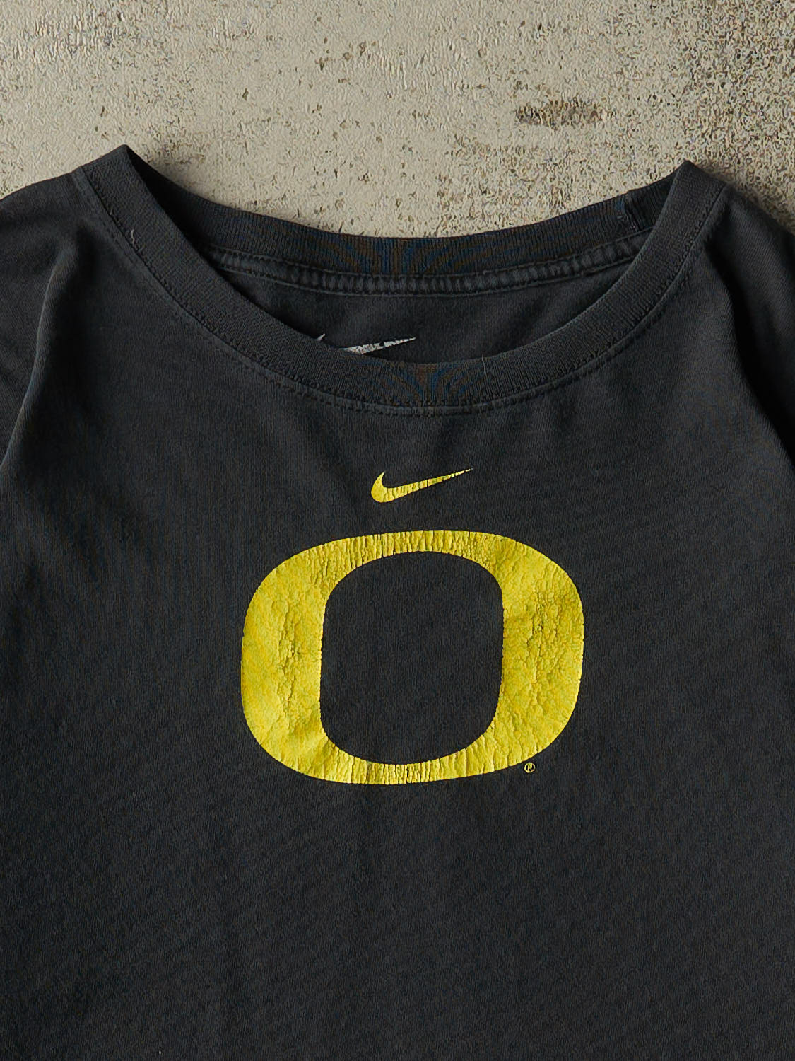 Vintage Y2K Faded Black Nike x University of Oregon Tee (L/XL)