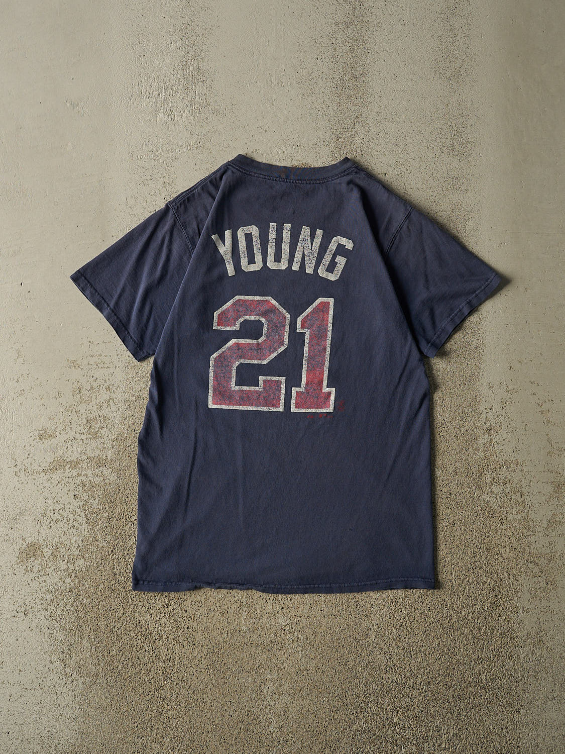 Vintage 08' Navy Blue Minnesota Twins #21 Young Tee (S/M)