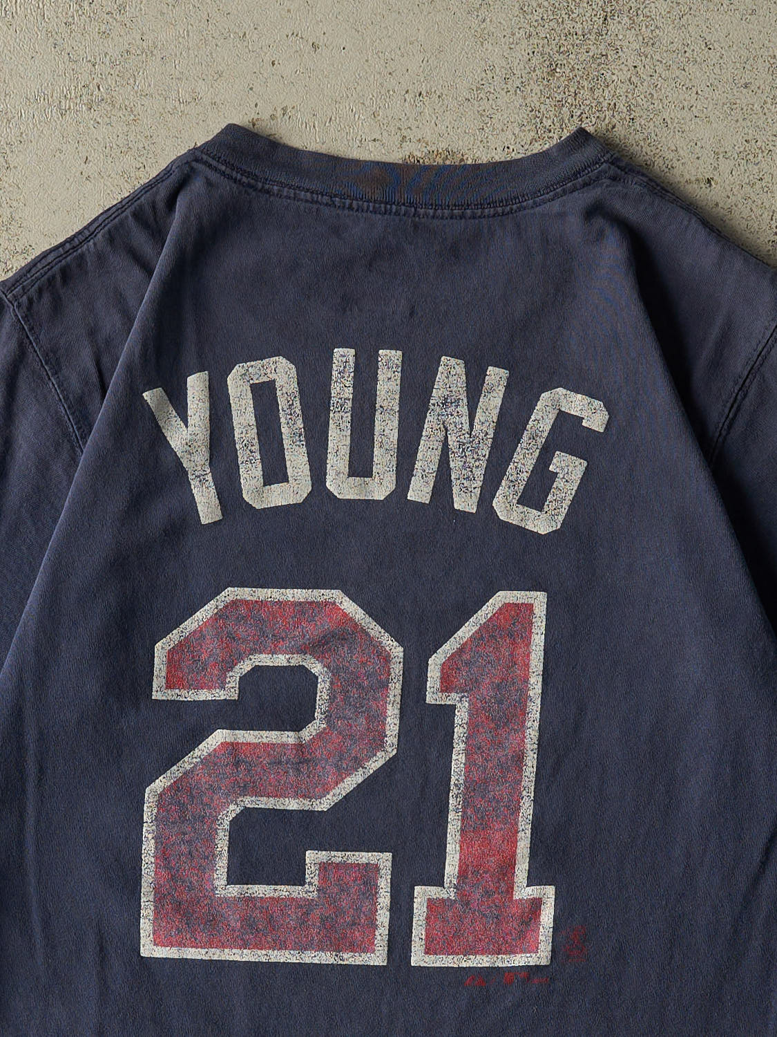 Vintage 08' Navy Blue Minnesota Twins #21 Young Tee (S/M)