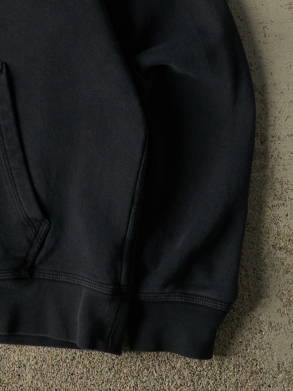Vintage Y2K Black Nike Embroidered Hoodie (S/M)