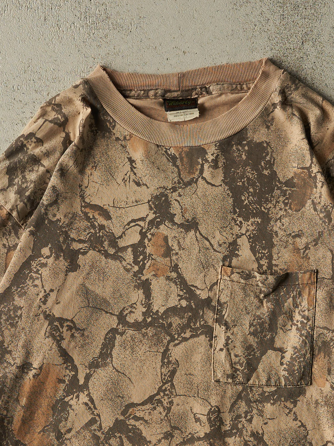Vintage 90s Camo Liberty  Pocket Long Sleeve (XL/XXL)
