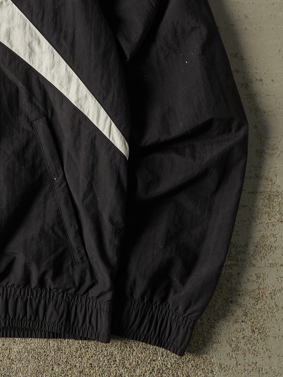 Vintage 90s Black Reebok Windbreaker Jacket (M/L)