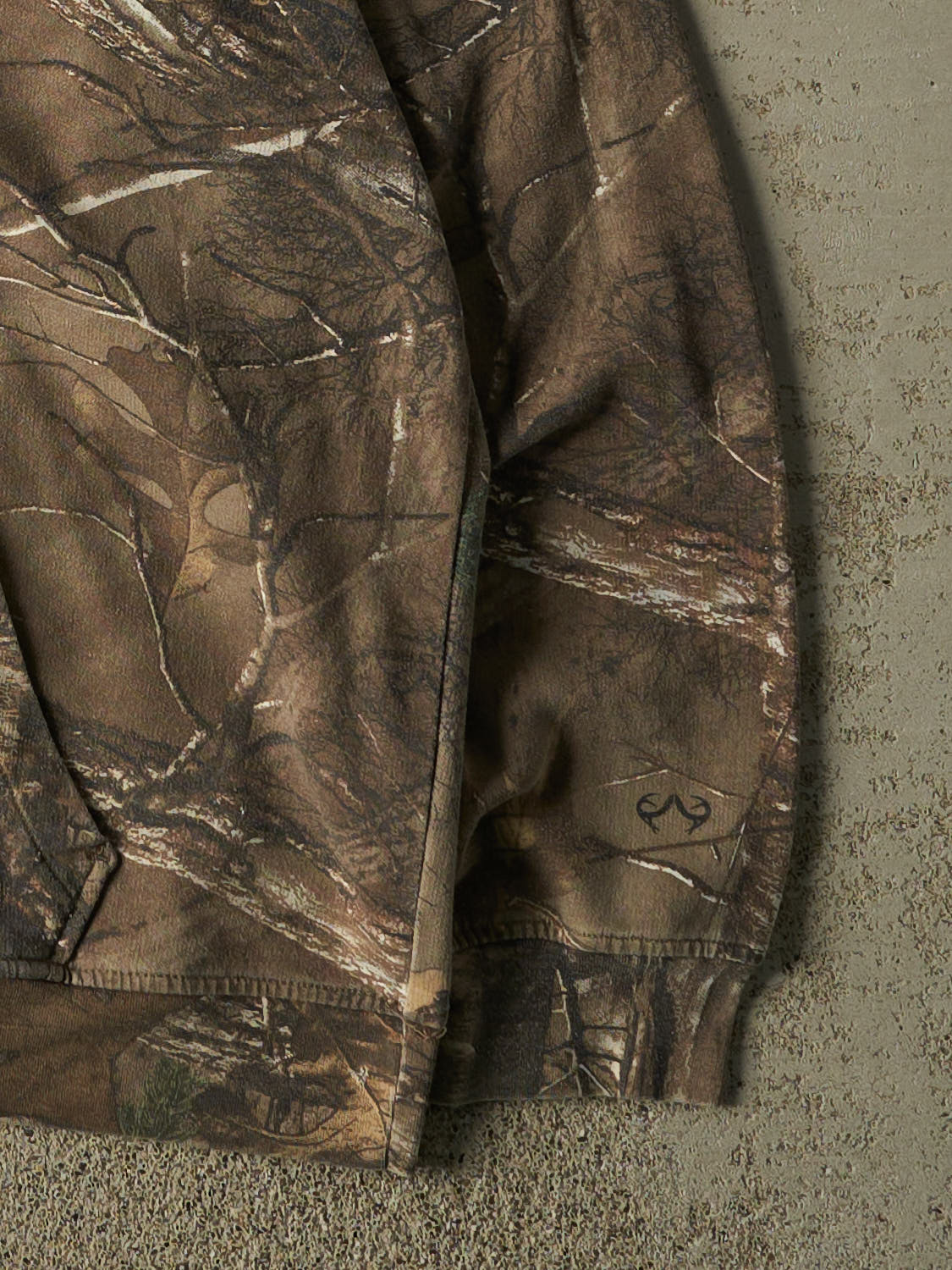 Vintage Y2K Camo Realtree Logo Hoodie (L/XL)